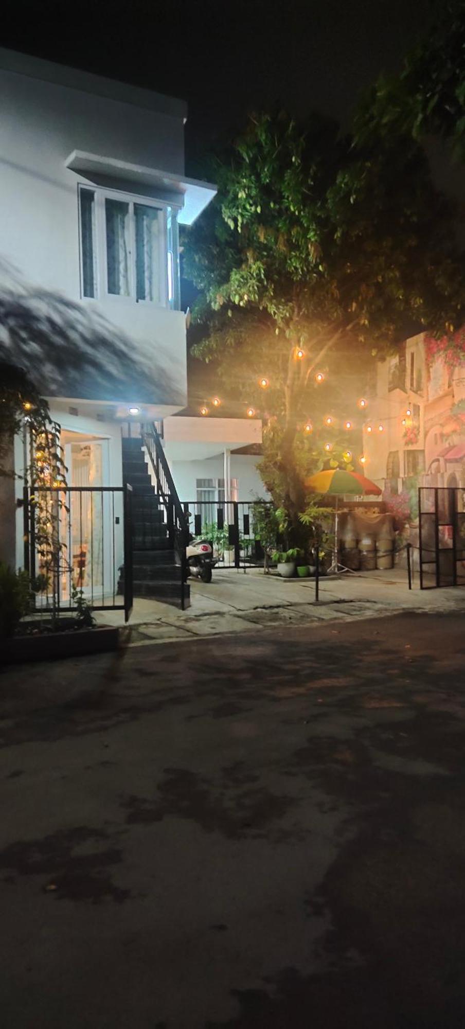Daun-daun Syariah Wisma tamu