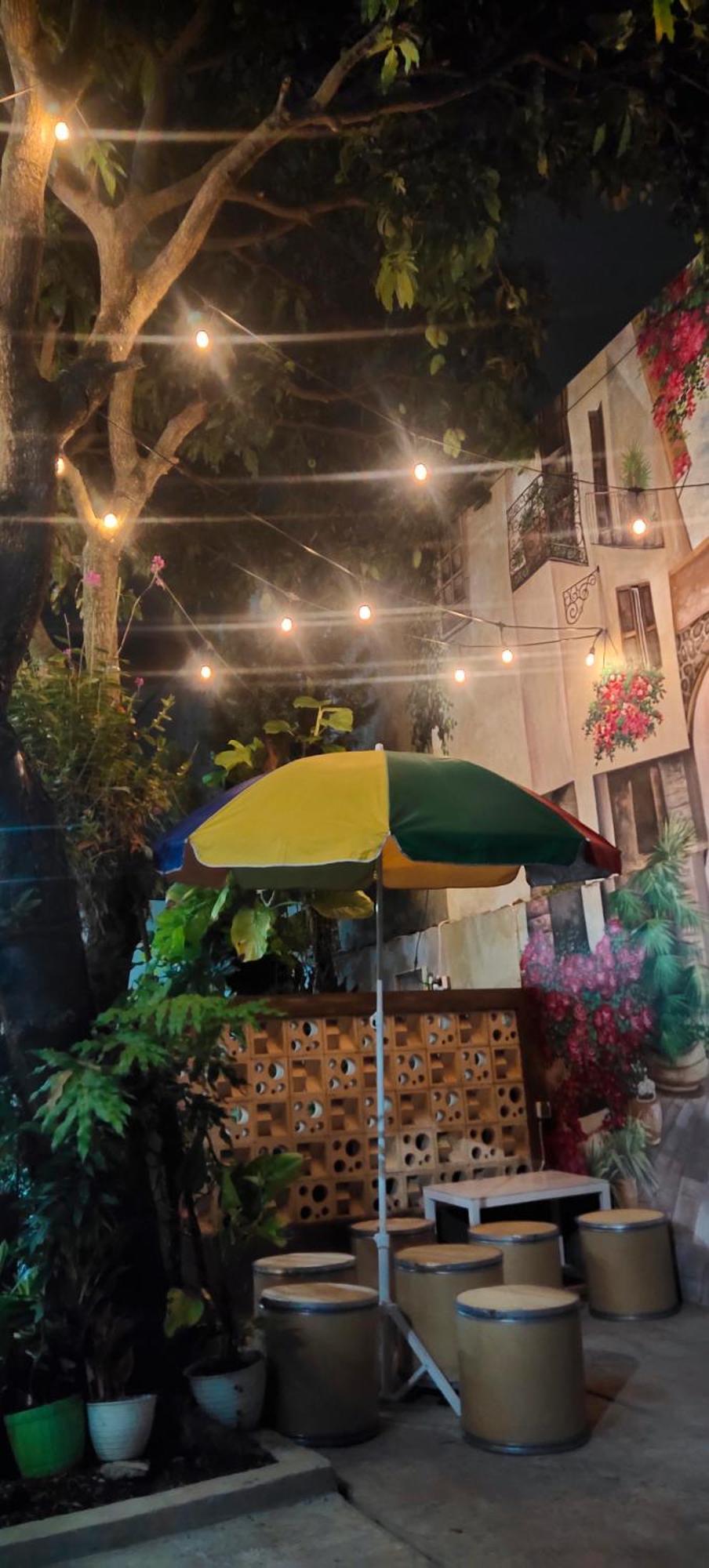 Wisma tamu Daun-daun Syariah Bandung